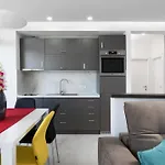 Villa Muller Apartments